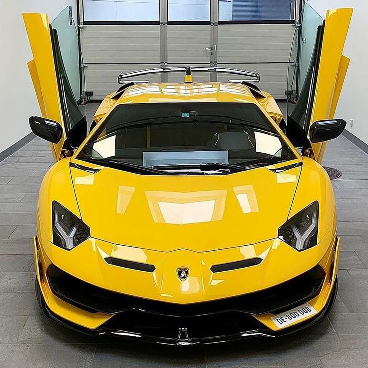 Двухместный детский электромобиль Lamborghini drift с дистанционным управлением, четырехколесный детский игрушечный автомобиль, ребенок может сидеть в спортивном автомобиле