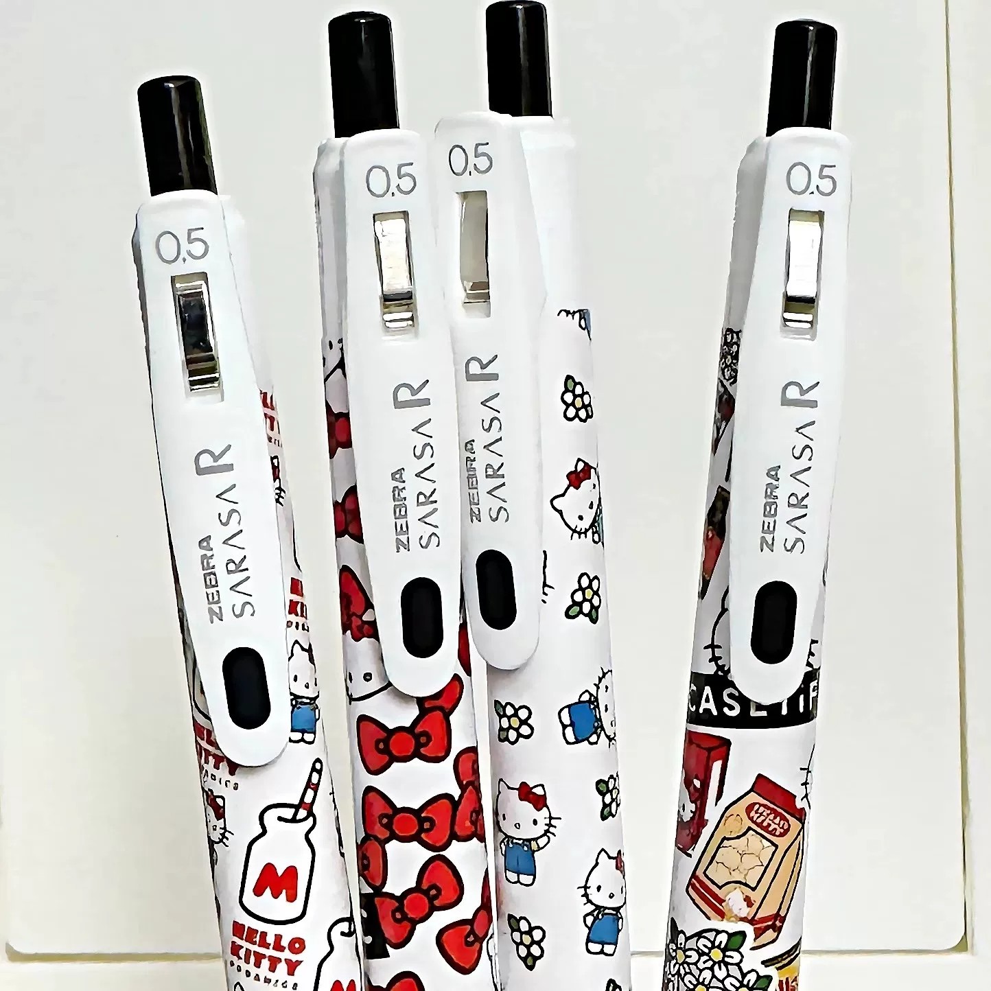 Японская ручка zebra zebra smooth pen JJ29 limited KT cat pen гелевая ручка ins wind SARASAR быстросохнущий белый стержень нажимайте на ручку, чтобы делать заметки, импортная ручка для подписи с черной сердцевиной 0,5 официальный флагманский магазин