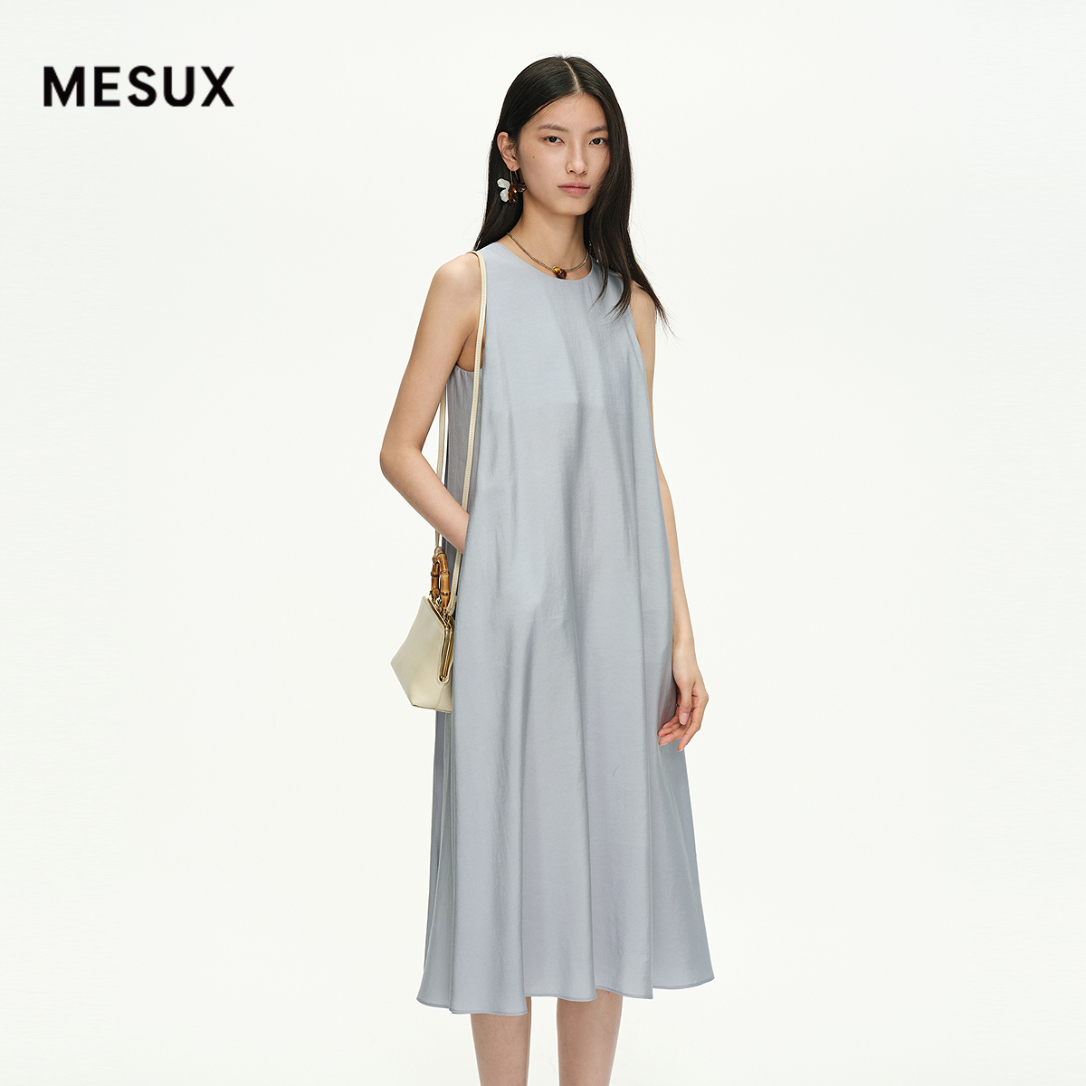 [Тот же стиль для блогеров] Летнее легкое драповое платье MESUX Mi Xiu 25, платье без рукавов в морском стиле, MNMUO326