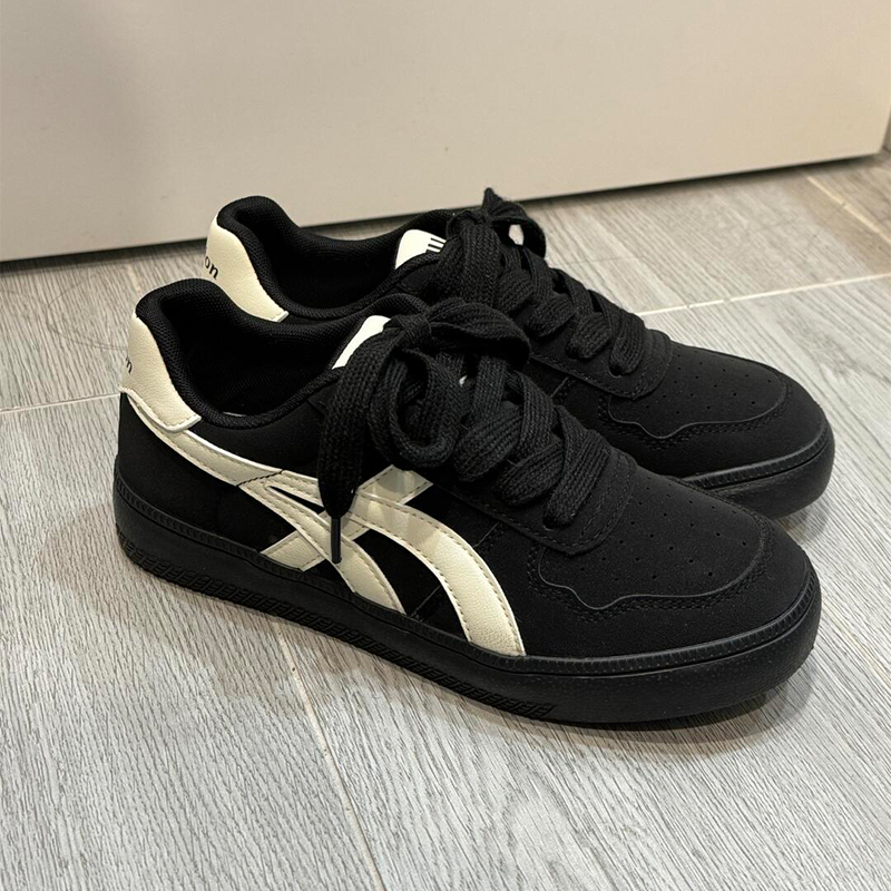 Немецкая обувь для тренировок, мужская новинка 2025 года, летняя повседневная обувь на толстой подошве, увеличивающая рост, обувь для студентов, нишевые ретро-кроссовки, тренд