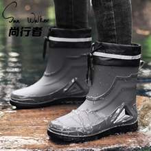 Men's Rain Shoes Thickened Labor Protection and Plush Rain Shoes Outdoor Fashion Wear resistant and Anti slip Rubber Shoes Medium Short Tube Water Shoes Men's Waterproof