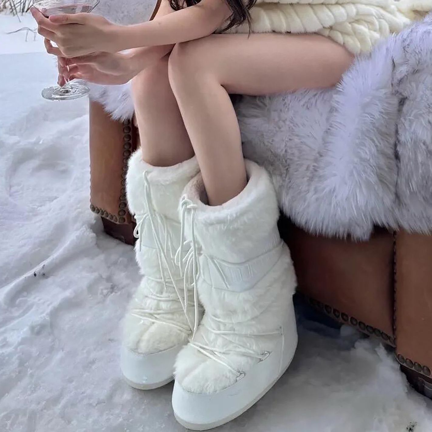 Женские зимние ботинки Hot girl с внутренней отделкой moon snow boots, новинка зимы 2025 года, стиль плюс...