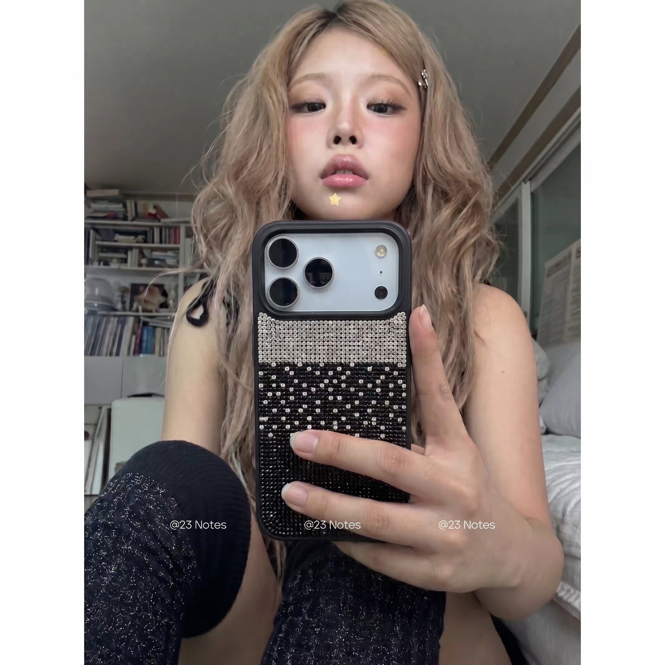 23 Notes Stylish Color Blocking Rhinestone Gradient Sparkling Korean Style Instagram-Inspired iPhone 17 Pro Max, Apple 15 Pro Max, 16 Pro Full Coverage Case, 17 Pro/16 Pro Max Protective Case
