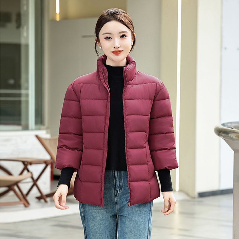 Enlu теплая хлопковая стеганая куртка с рукавами три четверти, короткая зимняя новинка 2025 года, зимняя модная хлопковая стеганая куртка для матерей среднего возраста