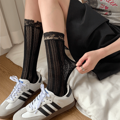 taobao agent 夜间教习室黑色蕾丝袜子芭蕾风小腿堆堆袜女春秋jk白色中筒袜薄款