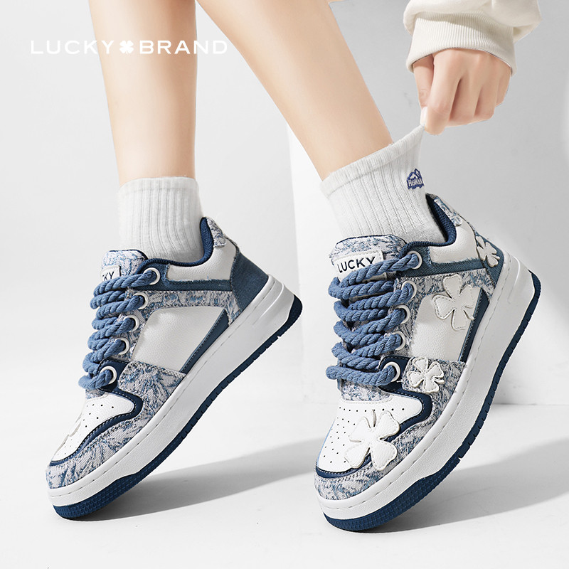 [Xu Yiyang в том же стиле] Бренд LuckyBrand с четырехлистным клевером, новые американские модные кроссовки для мужчин и женщин, парная обувь в том же стиле.