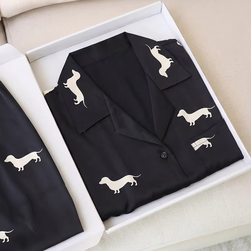[Подарочная коробка] Легкая роскошная пижама для пары щенков из черного шелка шелковицы тутового цвета, женская шелковая пижама с длинными рукавами, которую можно носить вне дома для мужчин.