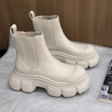 Short boots 2023 new round toe thick sole sponge cake height increasing thin boots versatile autumn and winter soles Hong Kong boots Chelsea women's boots