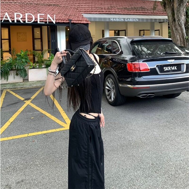 New summer collection featuring high-end Korean-style, sexy, and alluring fishtail hemlines...