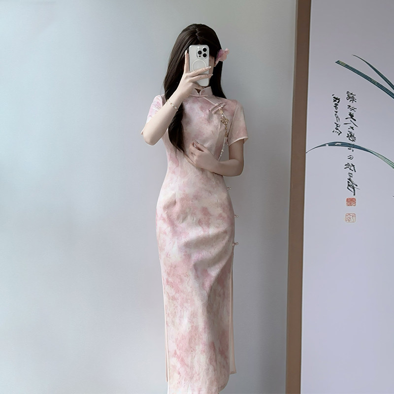 Jinxiu Yiren pink cheongsam женский новый китайский стиль, молодая и тонкая талия, высококлассная атмосфера, высококлассный новый стиль 2025 года