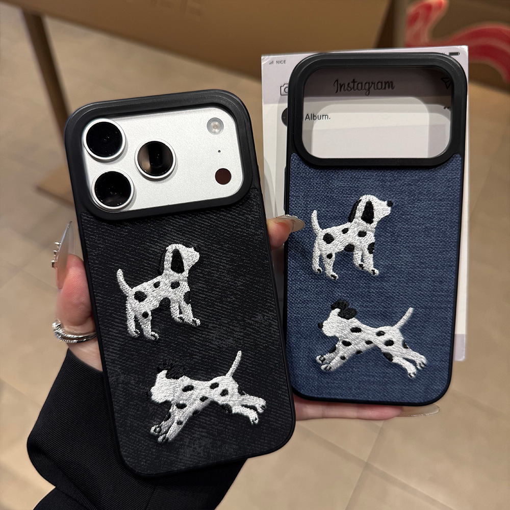 适用苹果17Promax小狗刺绣手机壳iPhone15/14/13防摔16新款保护套