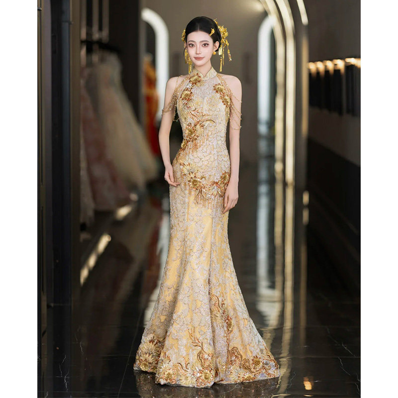 Вышитое тяжелой промышленностью свадебное платье cheongsam champagne высокого класса для помолвки с юбкой рыбий хвост, свисающий с шеи, темпераментное элегантное платье