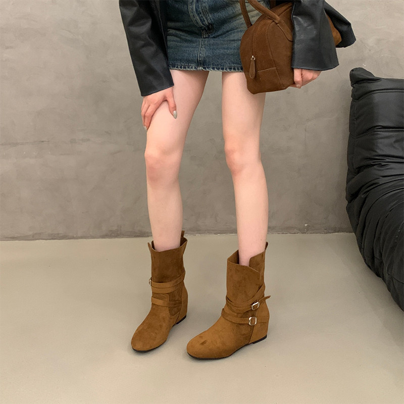 Suede mid-calf boots with hidden heel lift, new autumn/winter 2026 style, brown, two-way, fold-over, slouch boots, Martin boots, ankle boots.