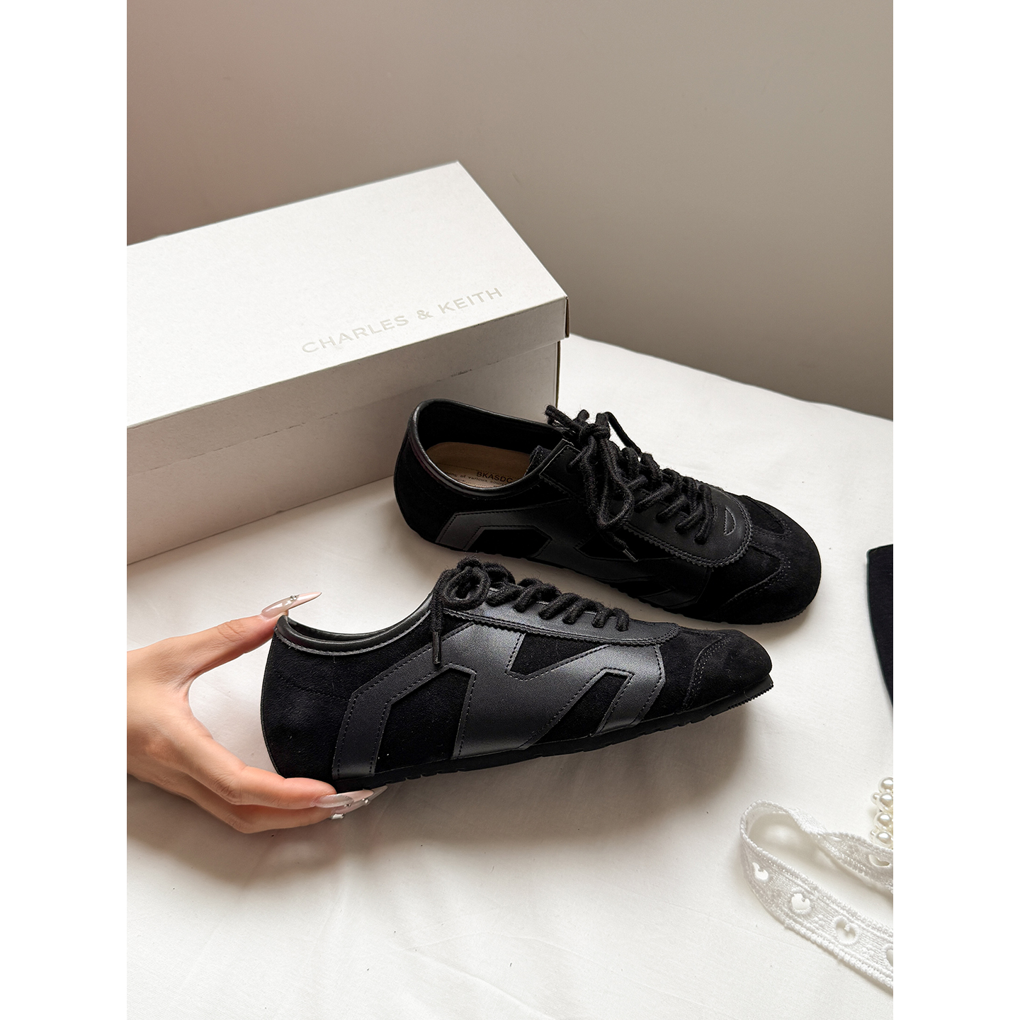 Версия из воловьей кожи с внутренним увеличением ~ 3 см, немецкая обувь для тренировок в стиле ретро, новинка 2025 года, женская обувь на шнуровке super fire с круглым носком и мягкой подошвой Forrest