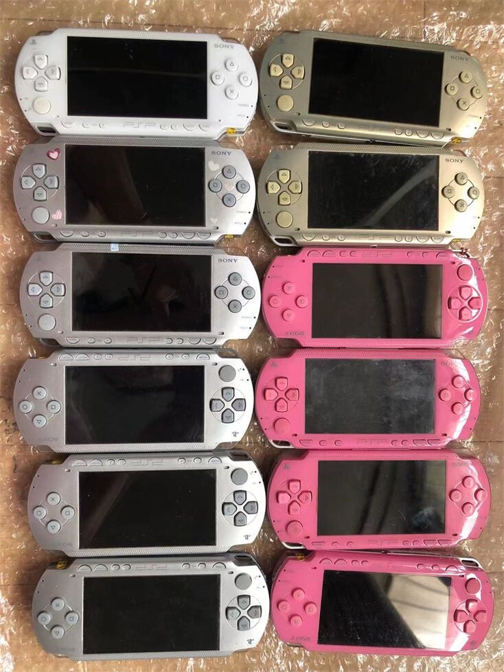 Оригинальная игровая консоль Sony PSP1000 с картой памяти 4G и полным набором аксессуаров ~ цвет немного лучше ~ вы можете играть с ней!