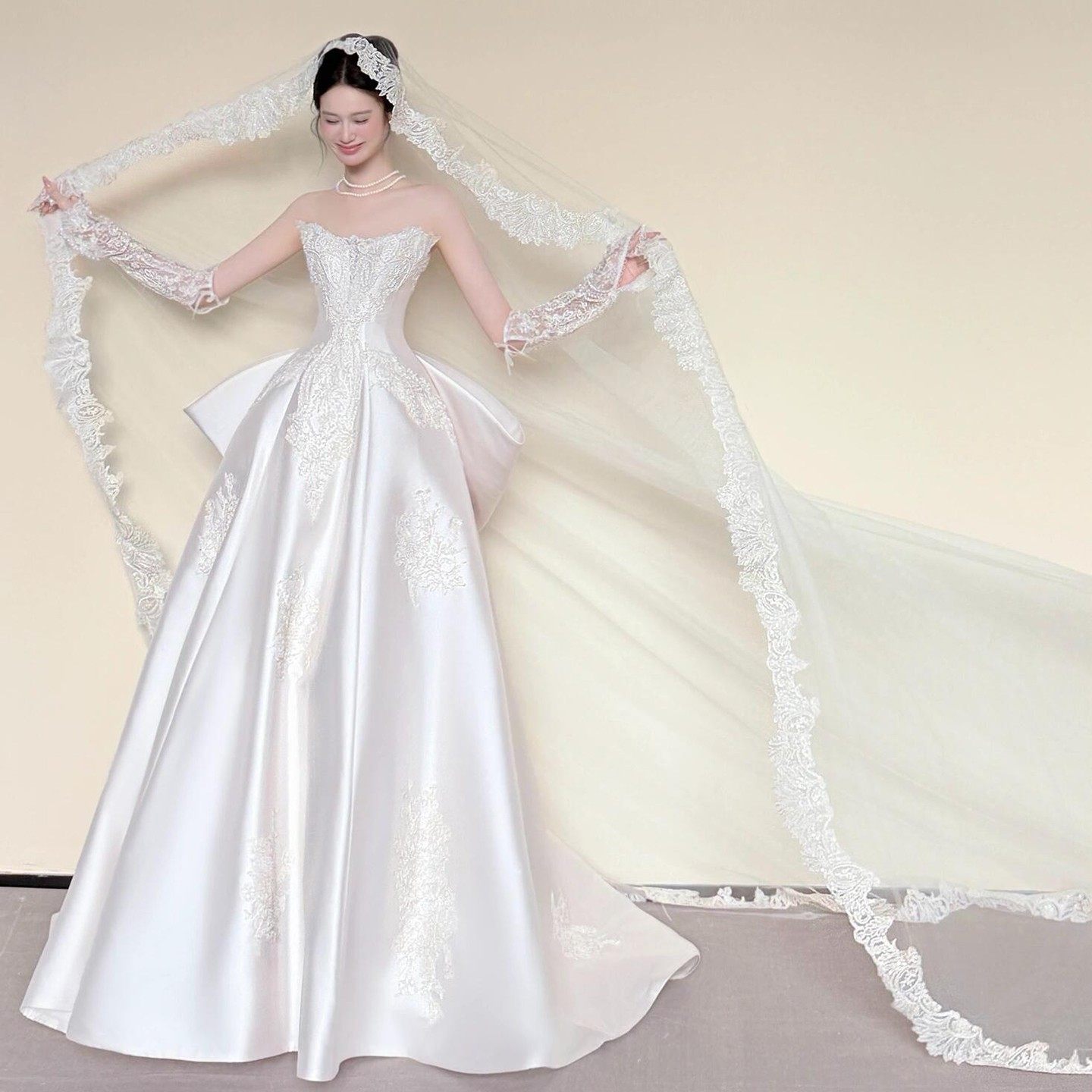 Атласное свадебное платье-топик bride 2026, новинка, основная пряжа, высококачественная текстура французской тяжелой промышленности, ретро, пряжа с маленьким хвостиком