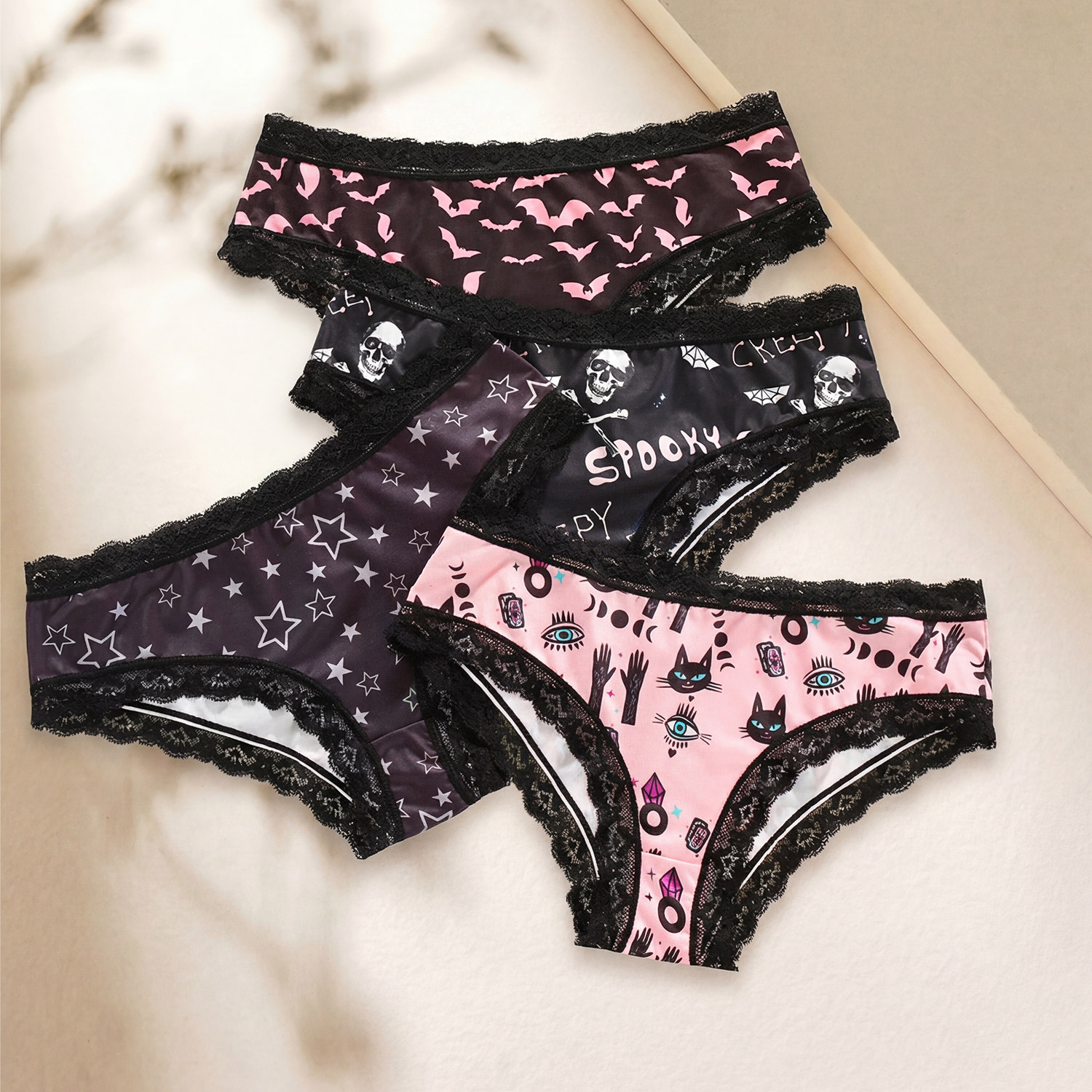 Gothic style plus size printed lace trim girls' panties mid-waist women's briefs comfortable breathable silky panties
