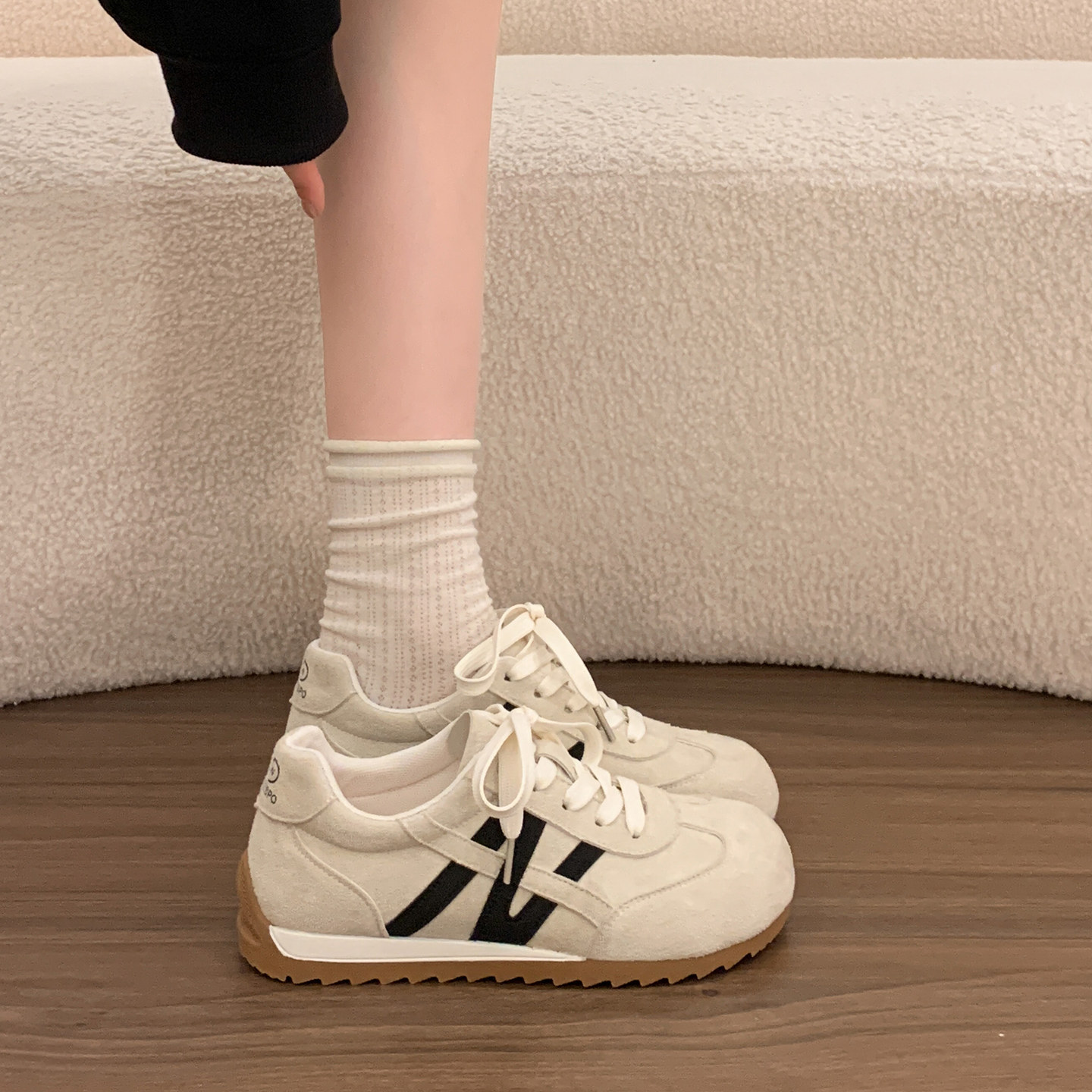 Женская обувь Forrest training shoes - новинка осени 2026 года, очень популярная женская обувь...
