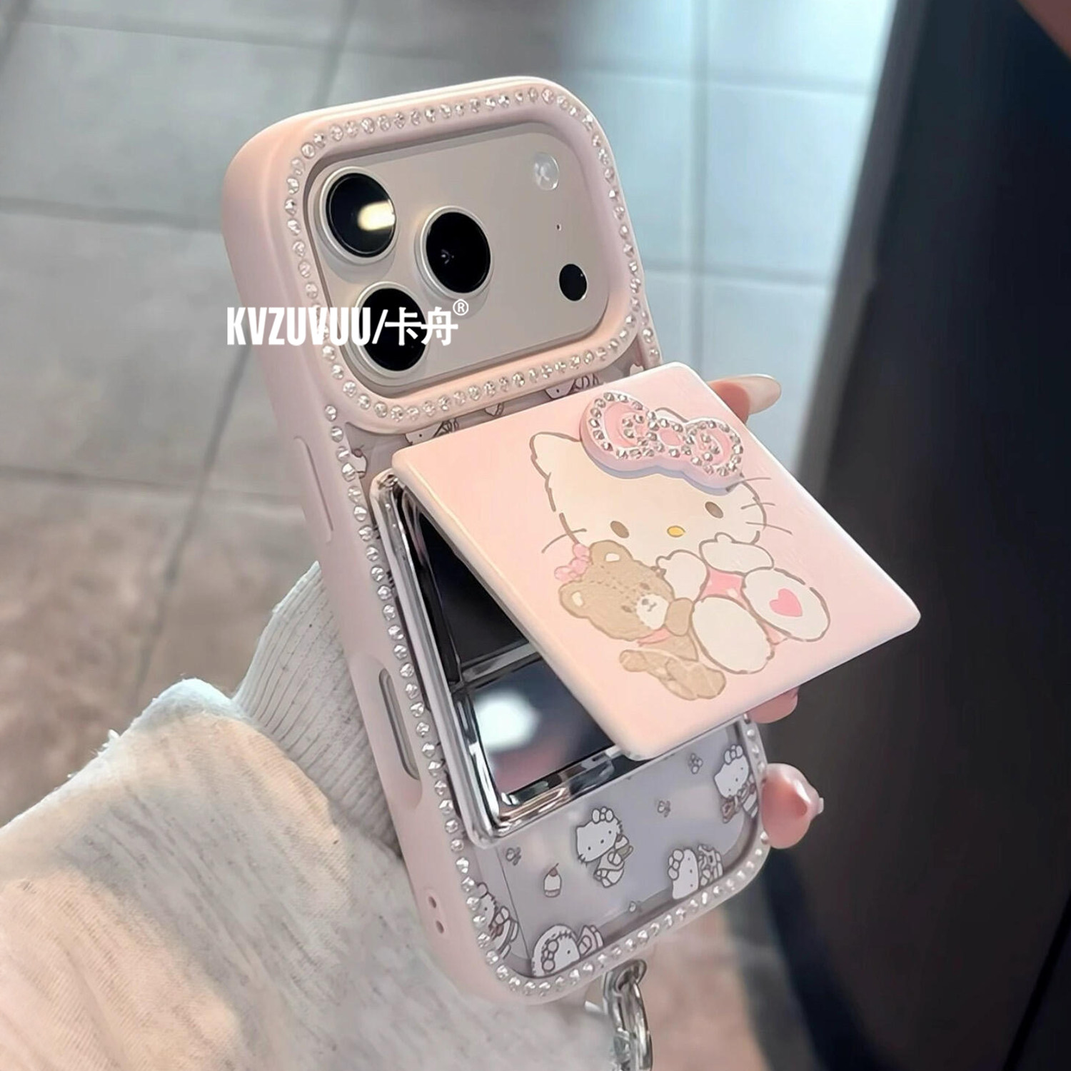 Suitable for Apple iPhone 17, iPhone 16 Pro Max, 3D rhinestone bow mirror, cute cartoon style, trendy women's style, transparent new style, popular style for iPhone 17 Pro, and popular style for iPhone 16 Pro.