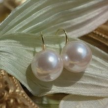 Big Pearl Earrings, Women's Pure Silver 2024 New Trendy, Small and Popular Design, High Quality, Elegant, and Fashionable Earrings