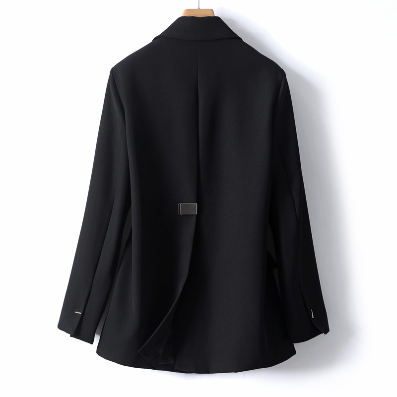 Design sense niche suit jacket женский весенний 2025 новый модный универсальный черный повседневный костюм с разрезом сзади