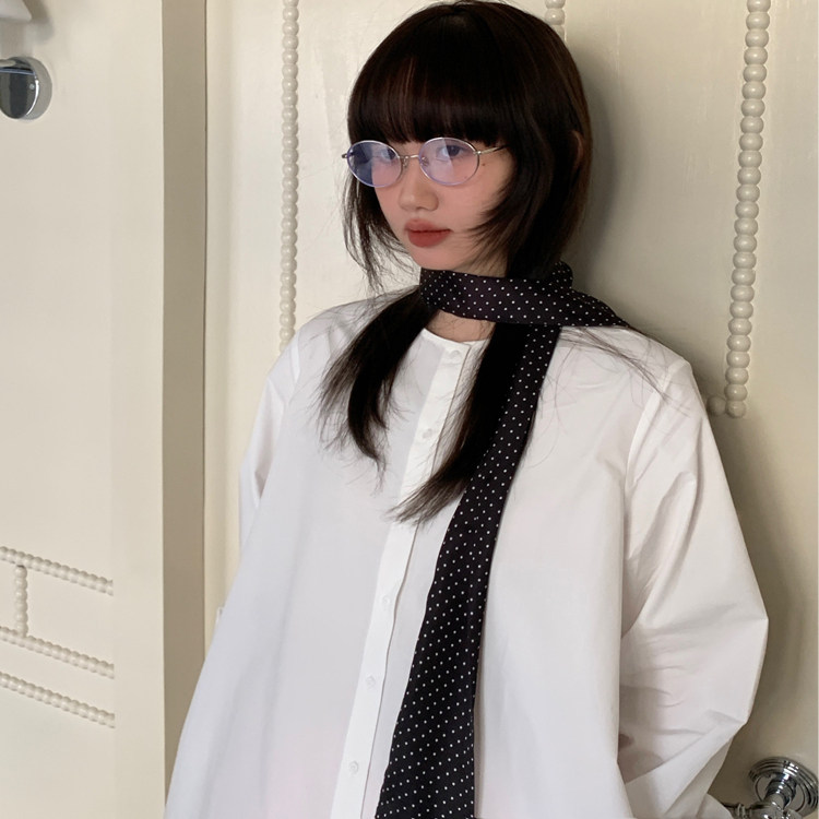 Deepsea's new long polka dot scarf for women, perfect for autumn and winter, versatile neck warmer with a narrow, sophisticated, and trendy ribbon.