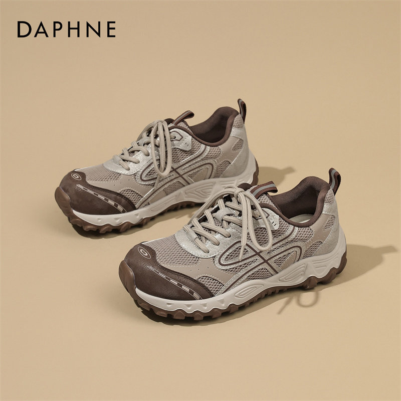 Daphne/ осень 2026 г., новый стиль, увеличенная обувь для папы, спортивный стиль, легкая повседневная обувь для поездок на работу, темпераментная универсальная женская обувь