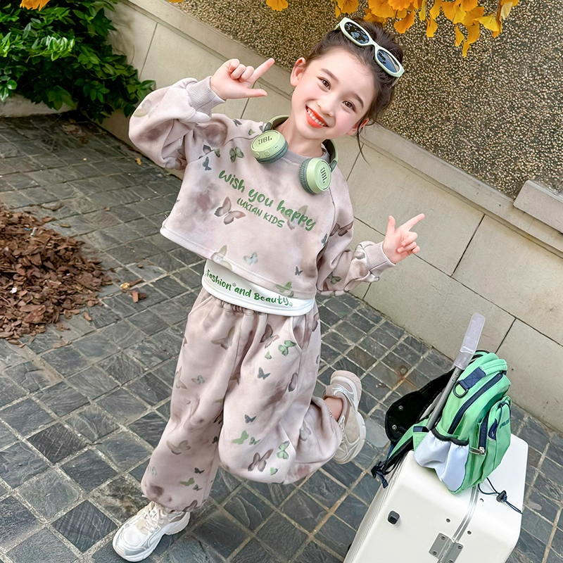 Весенние и осенние костюмы в новом стиле для корейских девочек, модная одежда в западном стиле, повседневный весенний костюм-тройка с галстуком-бабочкой для маленьких девочек
