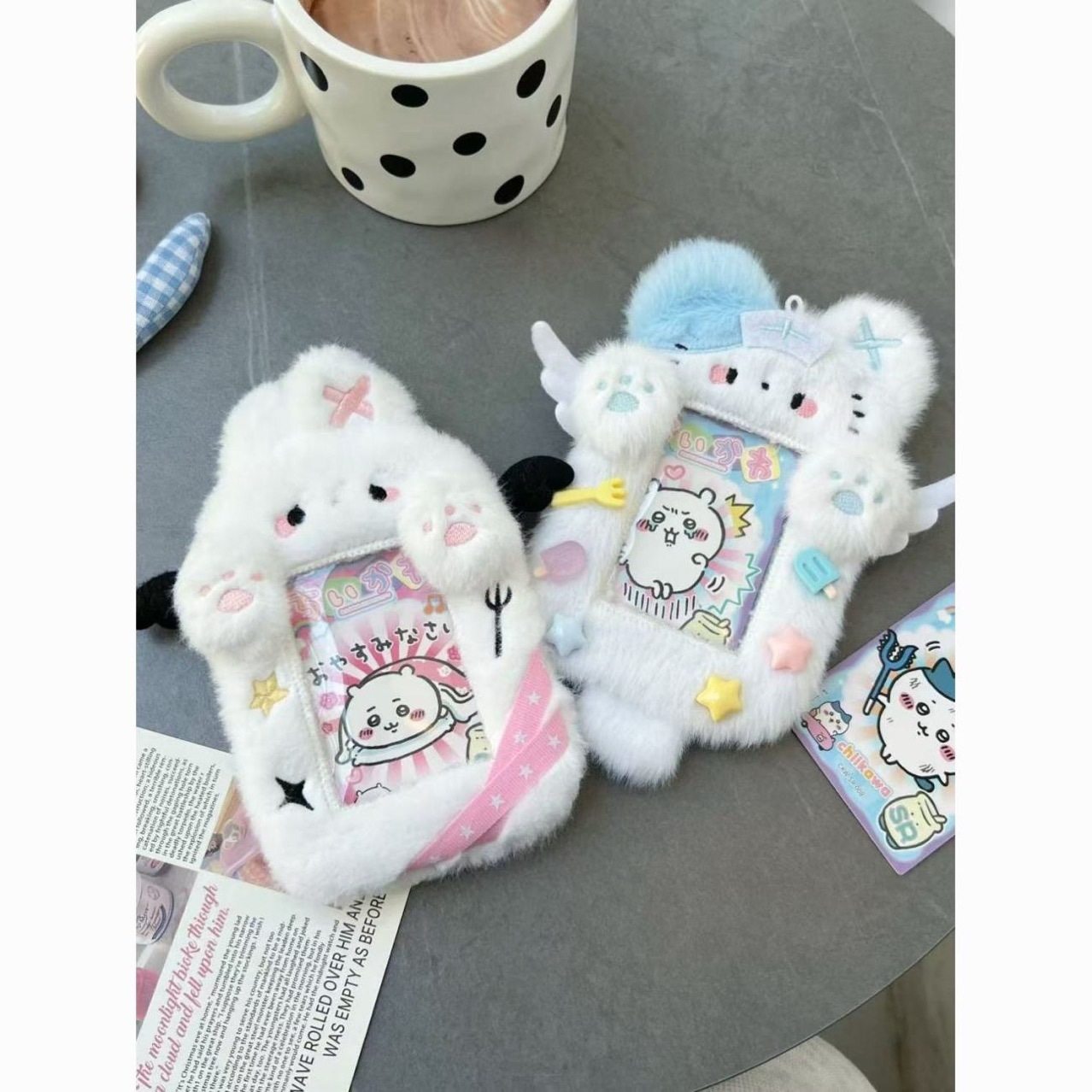 Sweet and fluffy card holder, ID photo protector, cute angel rabbit 3-inch photocard display piece for fans of celebrities and idols.