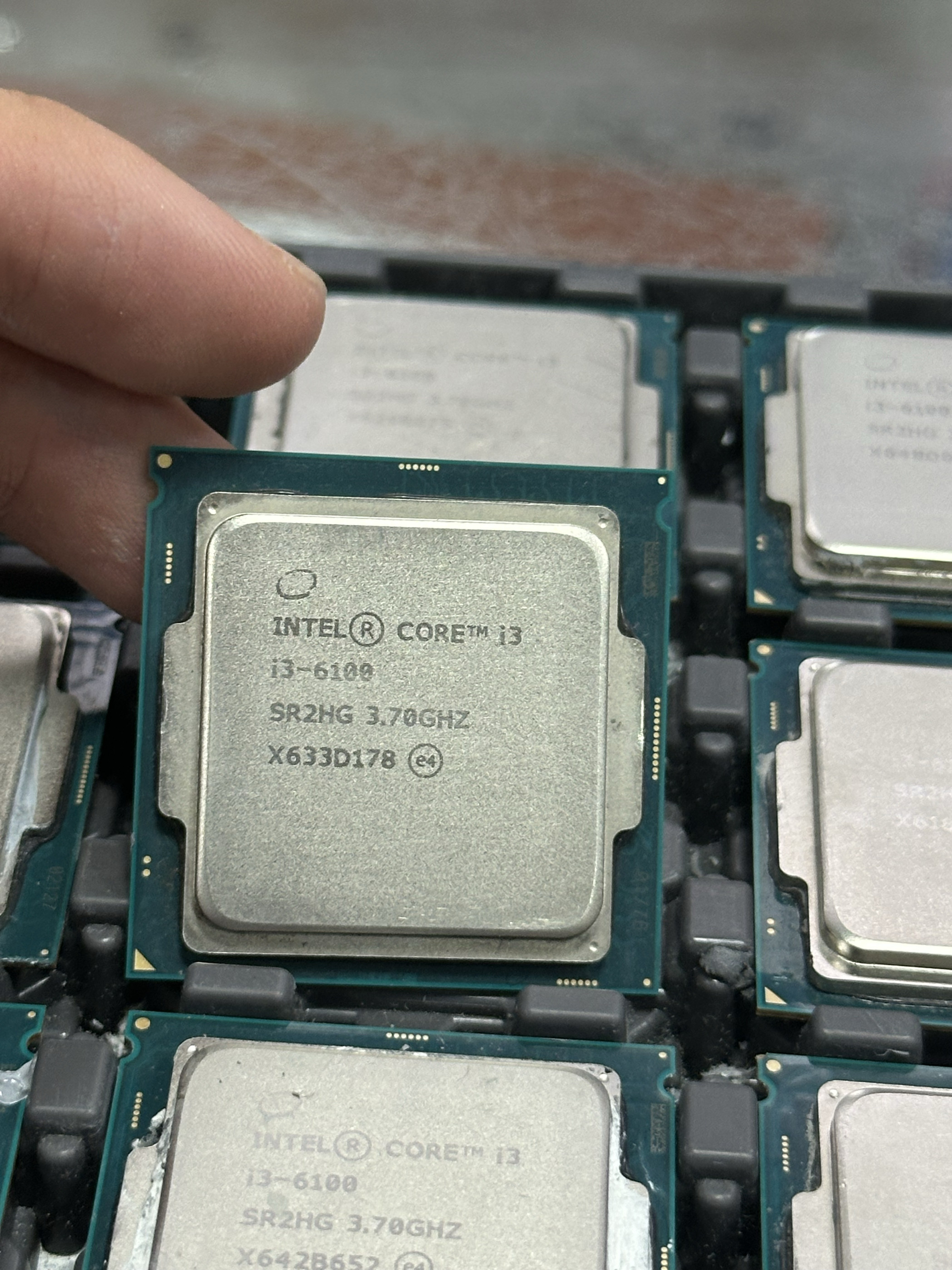 Процессор Intel I3-6100 CPU