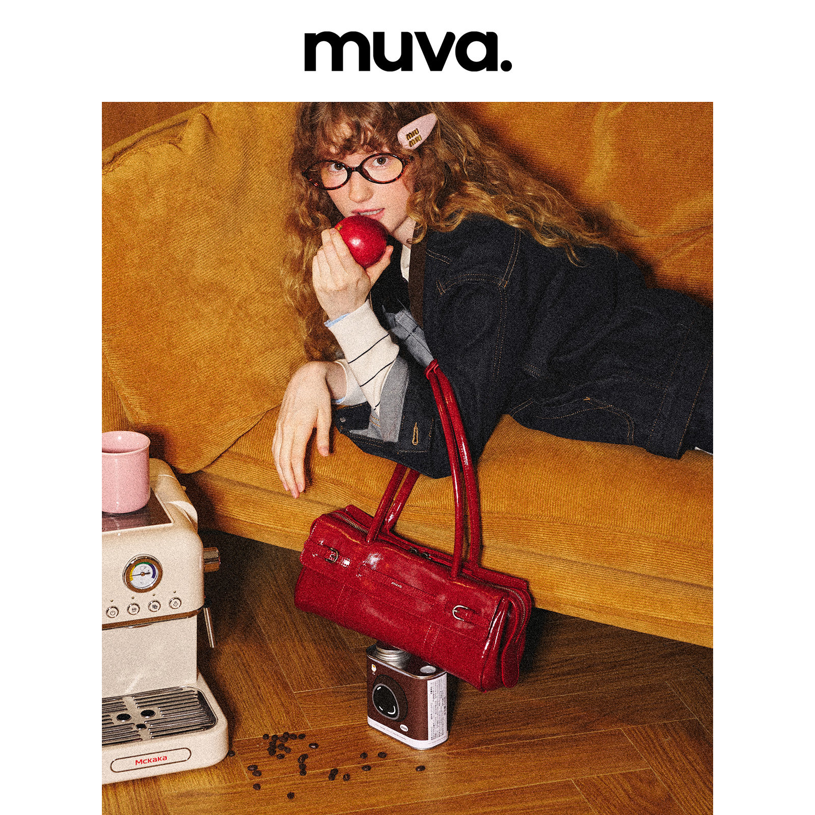 мува.Сумка Machi bag из высококачественной кожи через плечо с оригинальной подмышкой...