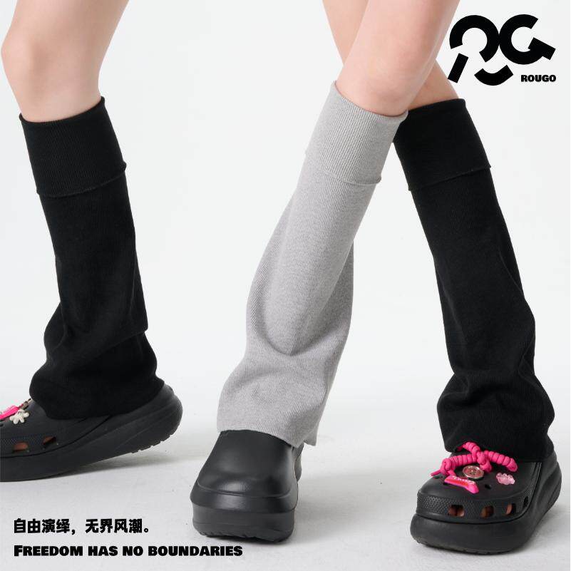 Коллекция Yabi｜Женские весенне-осенние леггинсы Niche horn socks от y2k design sense, микронапряжение, тонкий ворс средней плотности.