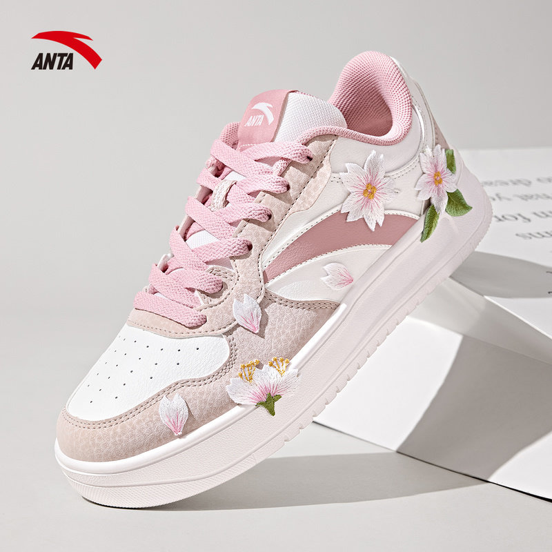 Кроссовки Anta custom; женская маленькая розовая обувь; коллекция 2026 года; летняя новинка; ручная роспись граффити; дышащая спортивная повседневная обувь на мягкой подошве
