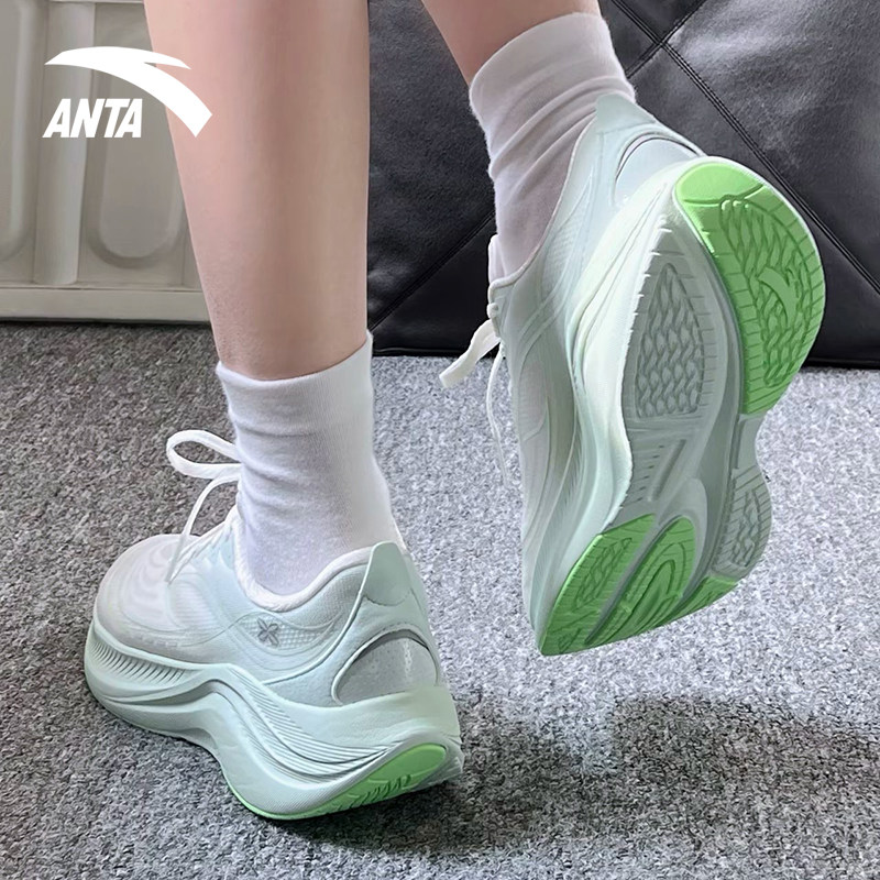 Anta Leaf 5 белая спортивная обувь женская молодежная осенняя амортизирующая обувь для бадминтона сетчатые дышащие кроссовки