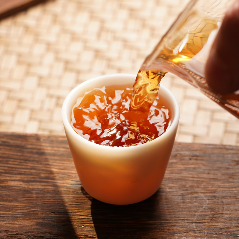 Чай Wuyi Rock Tea Сиднейский чай Дахунпао с цветочным и фруктовым ароматом черного дерева Чжэнъянь...