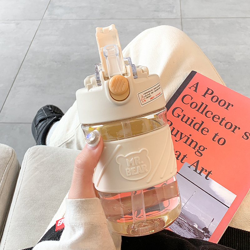 Простая чашка для воды, летняя офисная соломенная чашка для девочек, высококачественная пластиковая студенческая портативная чашка для защиты от ожогов, новинка 2025 года