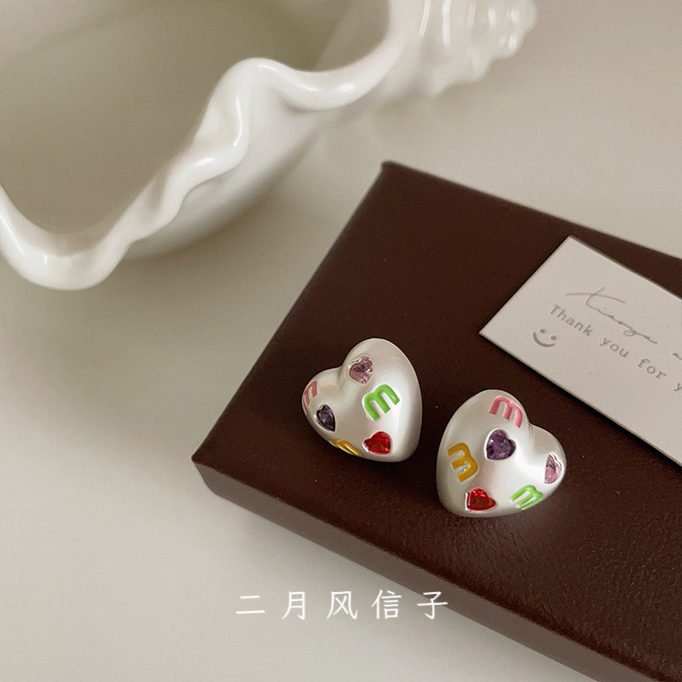 Цвет bean love ◆Корея матовый матовый серебристый металл love color циркон сладкие классные серьги зажим для ушей женский E474
