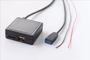 BMW BMW E46 3-серии CD AUX AUX AUX AUDIO Входная карта Bluetooth U Disk Micro