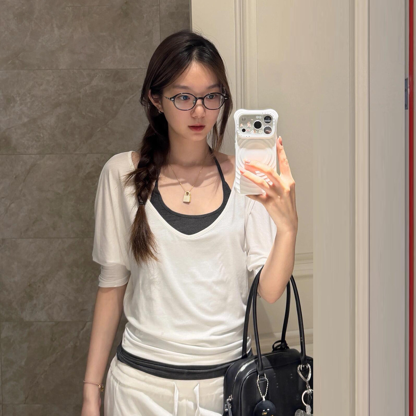 Angel Eun Korean Style White V-neck Mid-sleeve Lightweight Cover-up Vest Camisole Two-Piece Summer Outfit Top