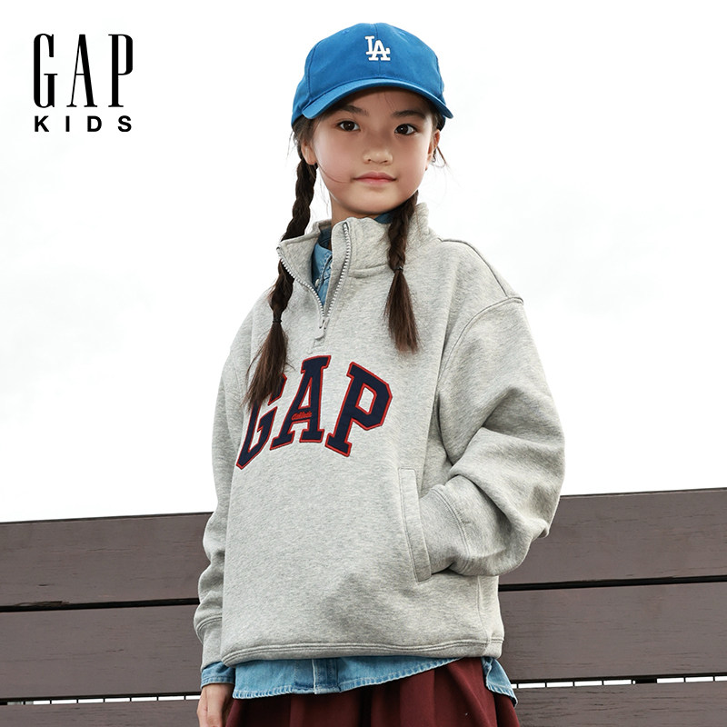[Одинаковый стиль для больших и маленьких детей] Gap для мальчиков и девочек, осень 2025, новый флисовый пуловер с логотипом, свитер 804642