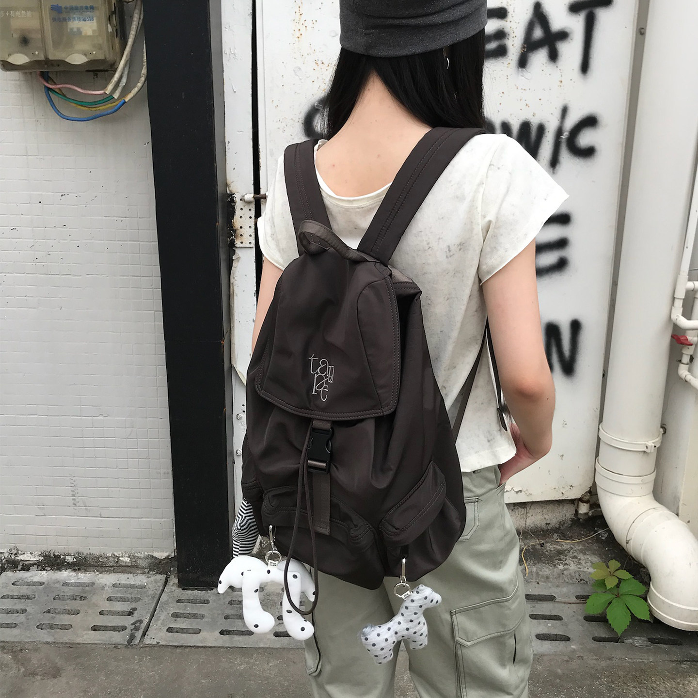 Unique blue韩系刺绣抽绳背包多口袋大容量学生书包通勤双肩包女