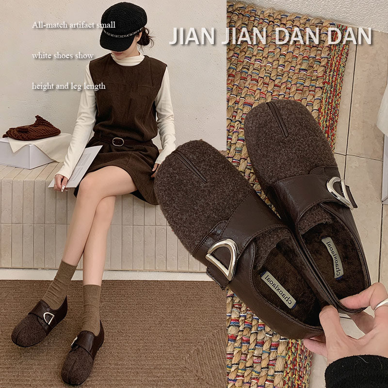Взрывной стиль плюс флисовые женские кеды Birkenstocks "все включено"; новинка 2026 года; сезон осень-зима; тонкие туфли Birkenstocks в горошек от Mary Jane;