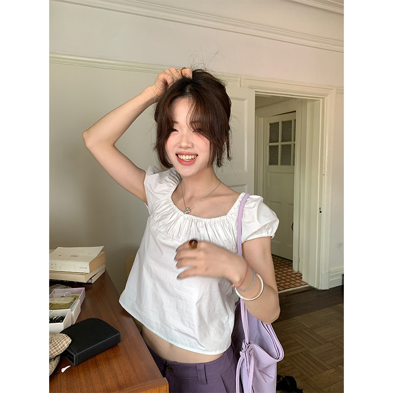 【Fragrant Pear】Korean Style Square Neck Puff Sleeve Shirt, 2025 Summer New Arrival, Pleated Design, Versatile Short-Sleeve Women's Shirt