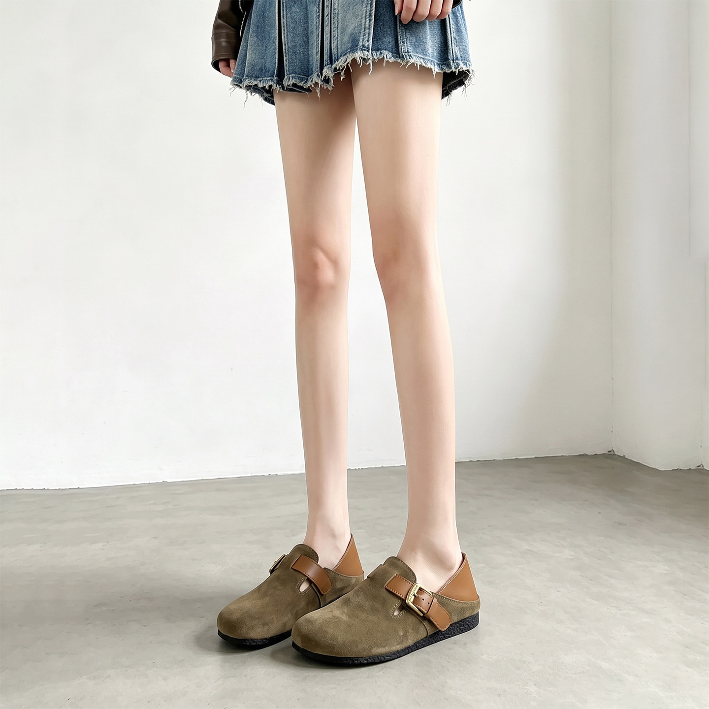 Модные универсальные женские кроссовки birkenstocks; женская верхняя одежда в горошек; новинка 2026 года; однотонные туфли lazy birkenstocks на толстой подошве