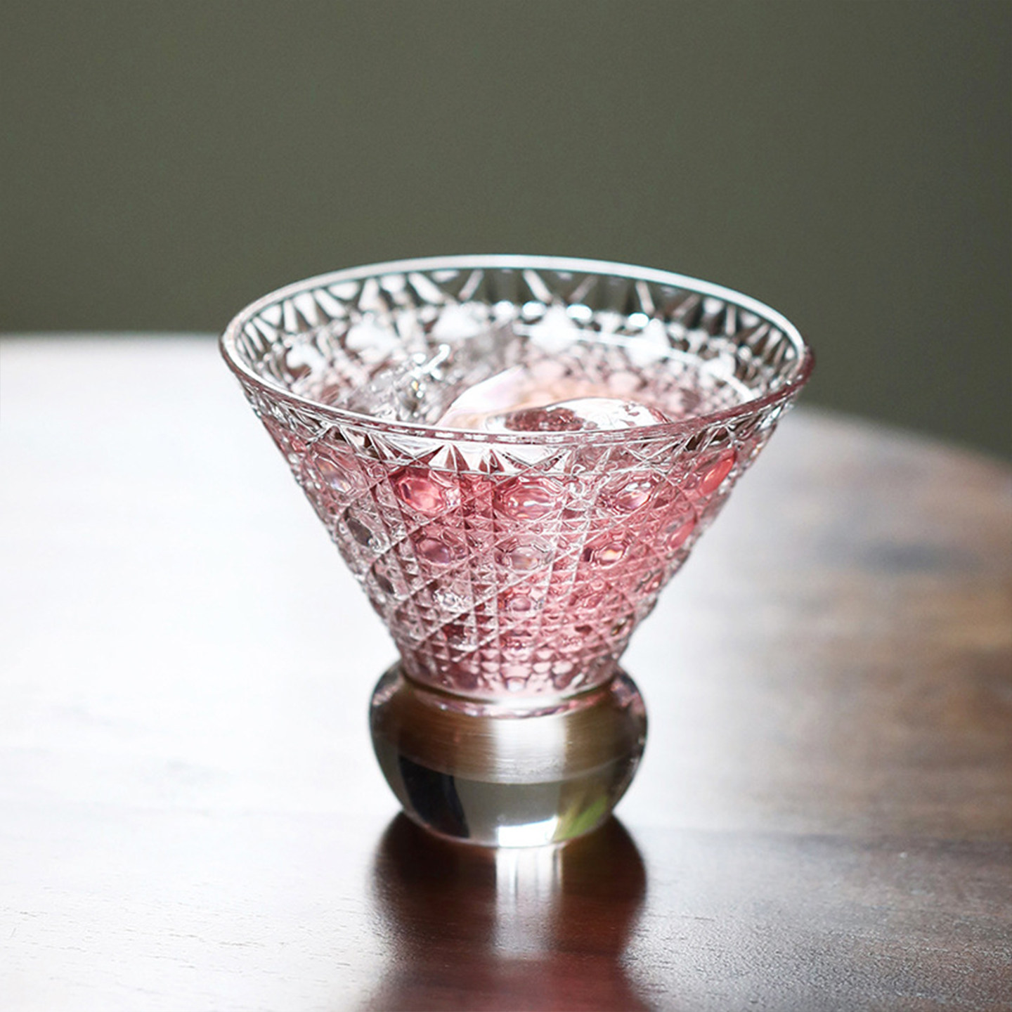 У ДЖОДЖО?L.?палладий.язык.Bantam creative cocktail glass бокал для мороженого?|?Этот язык