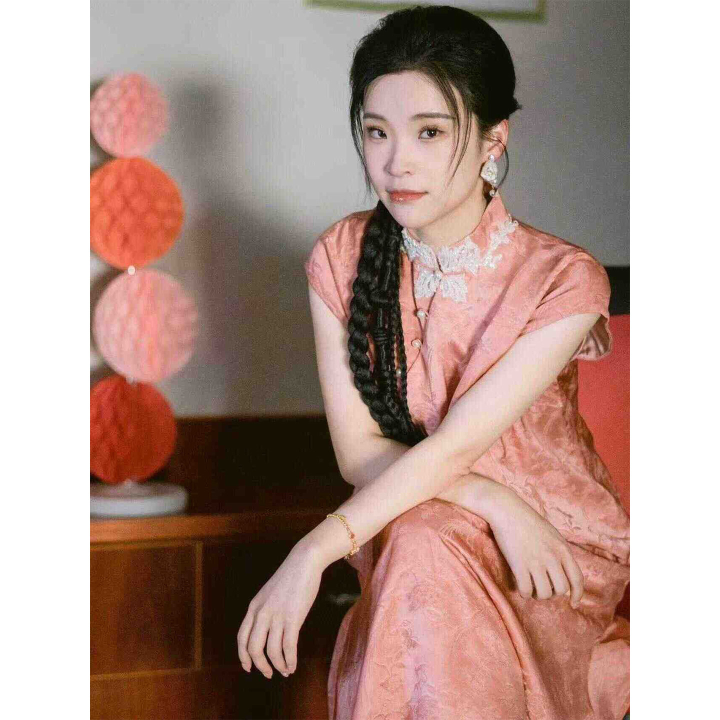 2025 красивое женское новое китайское ретро-платье cheongsam для помолвки, которое можно носить ежедневно, утреннее платье, платье для тостов, платье невесты