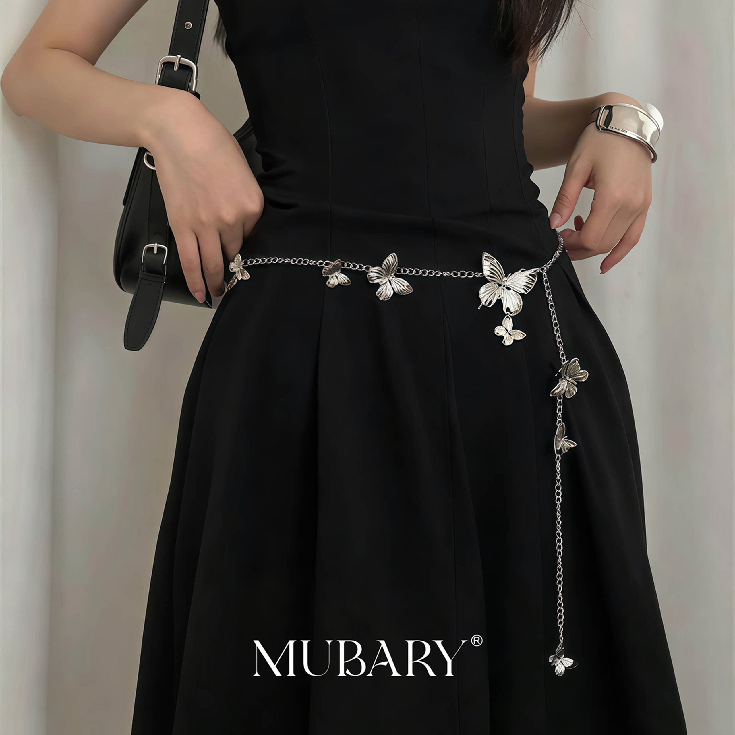 Silver butterfly waist chain for women, 2026 new retro metal belt, suitable for skirts and pants, waist-cinching body chain accessory.