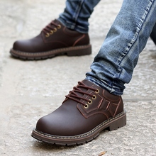 Casual leather shoes with large toe, men's genuine leather, British style Martin boots, workwear shoes, men's plush insulation, low cut, autumn and winter fashion