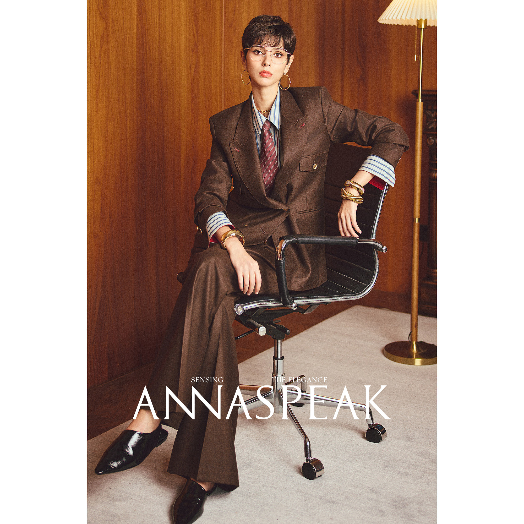 ANNASPEAK Tian Xiwei - шерстяная фланель того же фасона ОТ MARZOTTO, импортированная ИЗ Италии