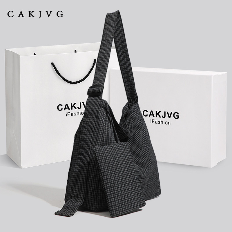 Корейская нишевая сумка CAKJVG, новинка 2025 года, повседневная легкая нейлоновая сумка-тоут большой емкости, сумка-мессенджер через плечо